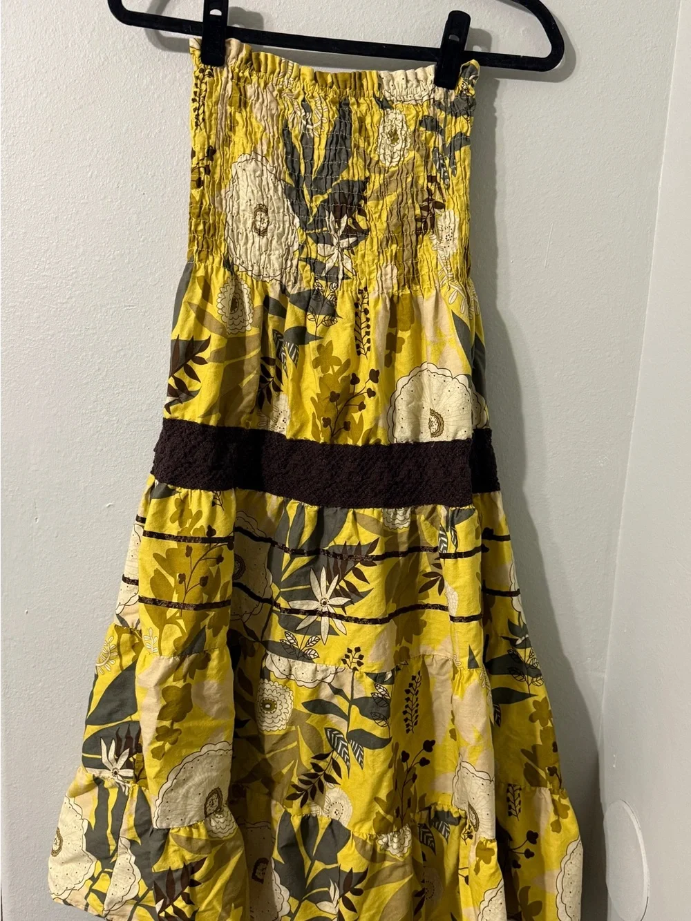 CuteY2K Yellow Floral Smocked Strapless Tiered Flowy Dress with Crochet Accents - Picture 2 of 7